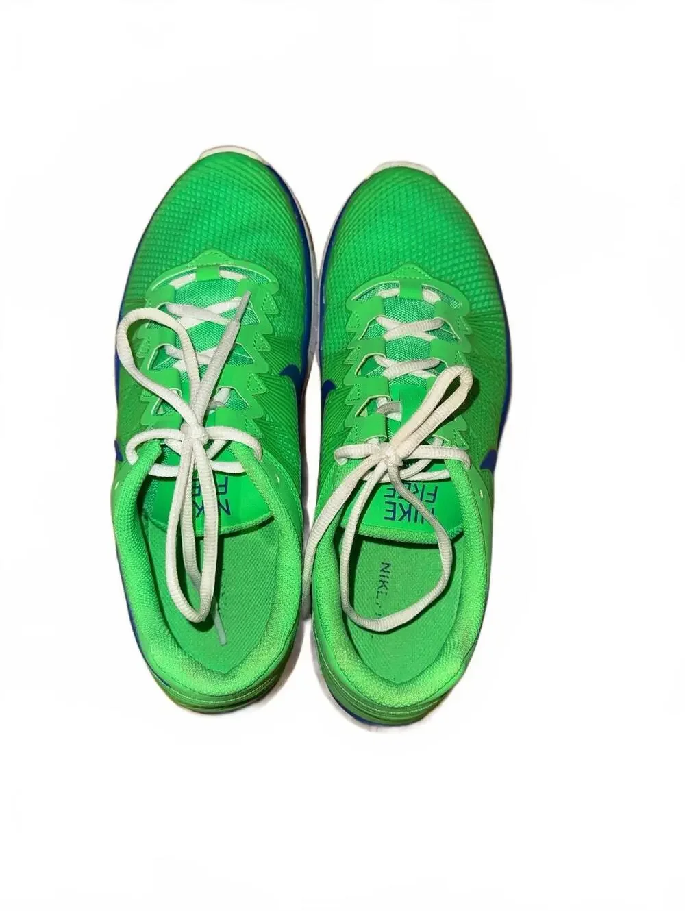 Men’s Nike Free 3.0 green training shoes, Size US 10.5 in original box